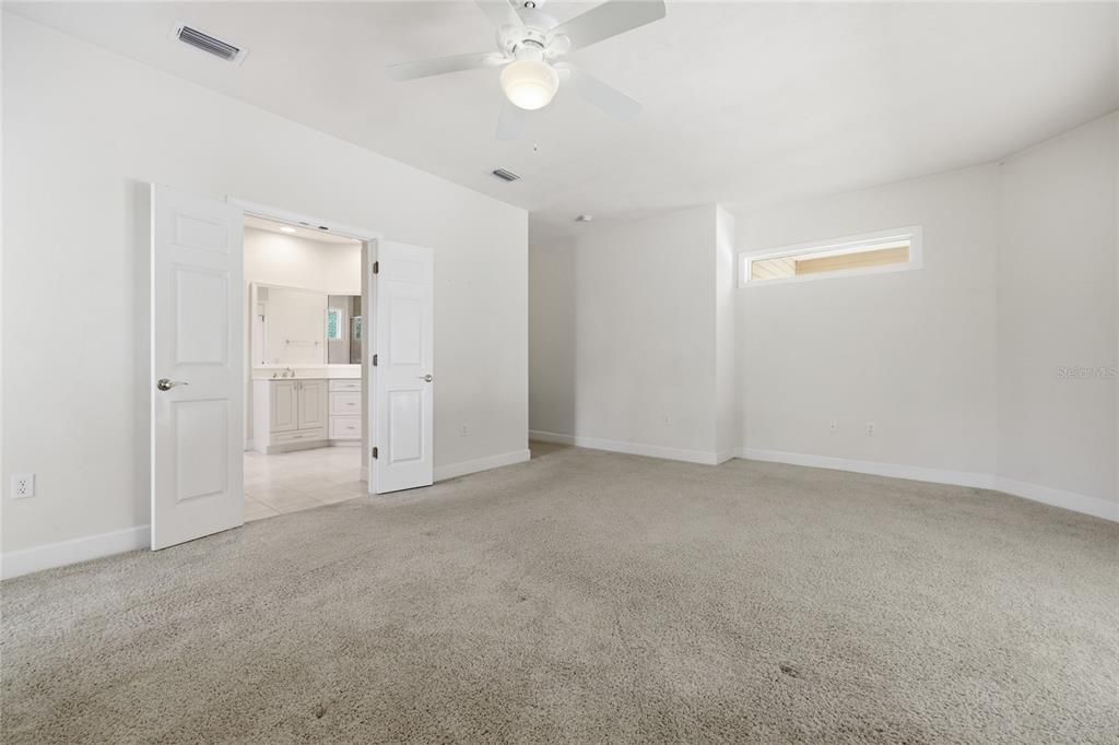 На продажу: $879,000 (5 спален, 4 ванн, 3479 Квадратных фут)