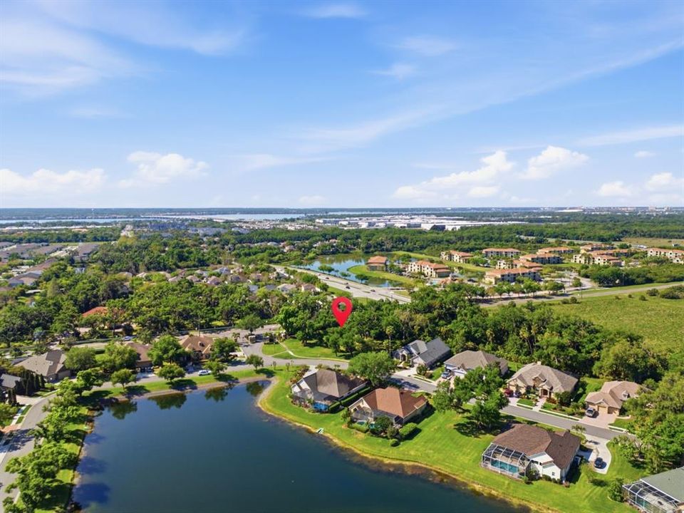 На продажу: $250,000 (0.83 acres)