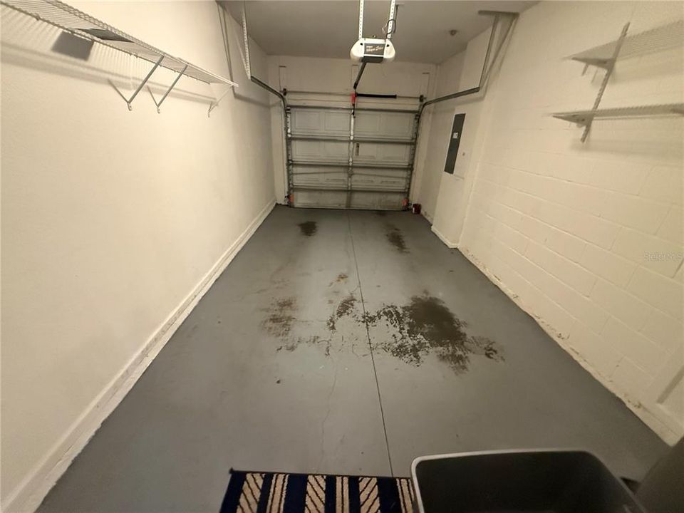 Active With Contract: $2,400 (3 beds, 2 baths, 1608 Square Feet)