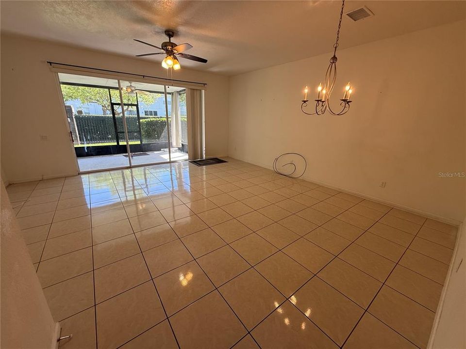 Active With Contract: $2,400 (3 beds, 2 baths, 1608 Square Feet)