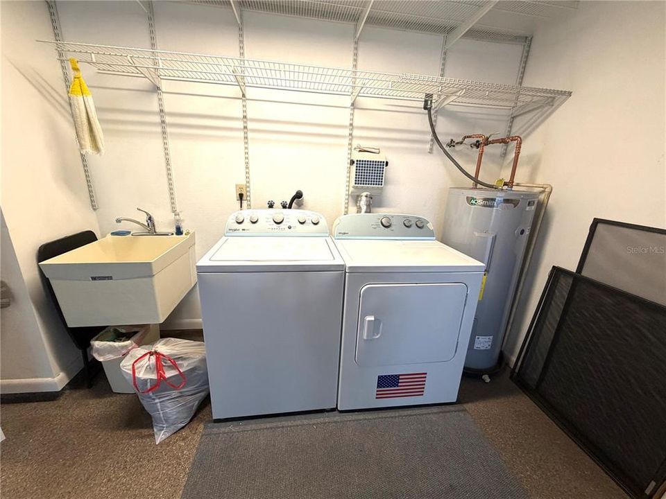 En Venta: $259,000 (2 camas, 2 baños, 1051 Pies cuadrados)