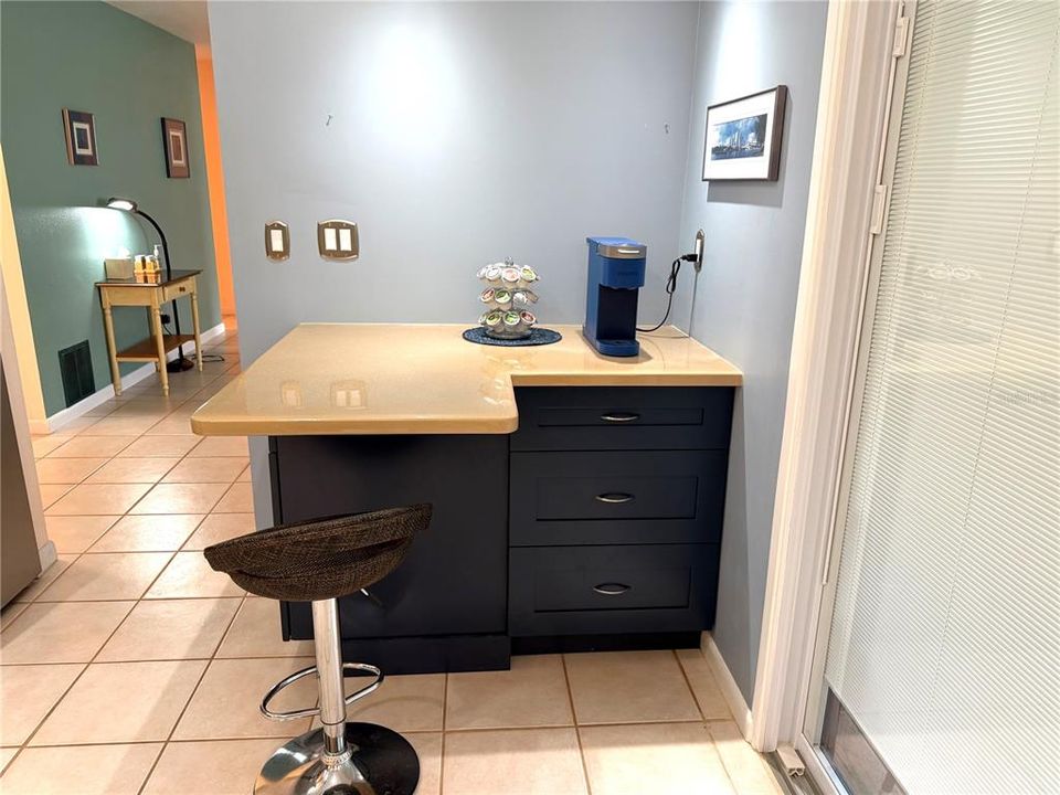 En Venta: $259,000 (2 camas, 2 baños, 1051 Pies cuadrados)