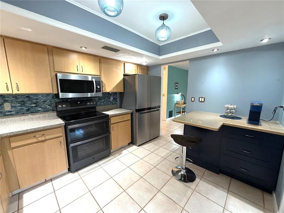 En Venta: $259,000 (2 camas, 2 baños, 1051 Pies cuadrados)