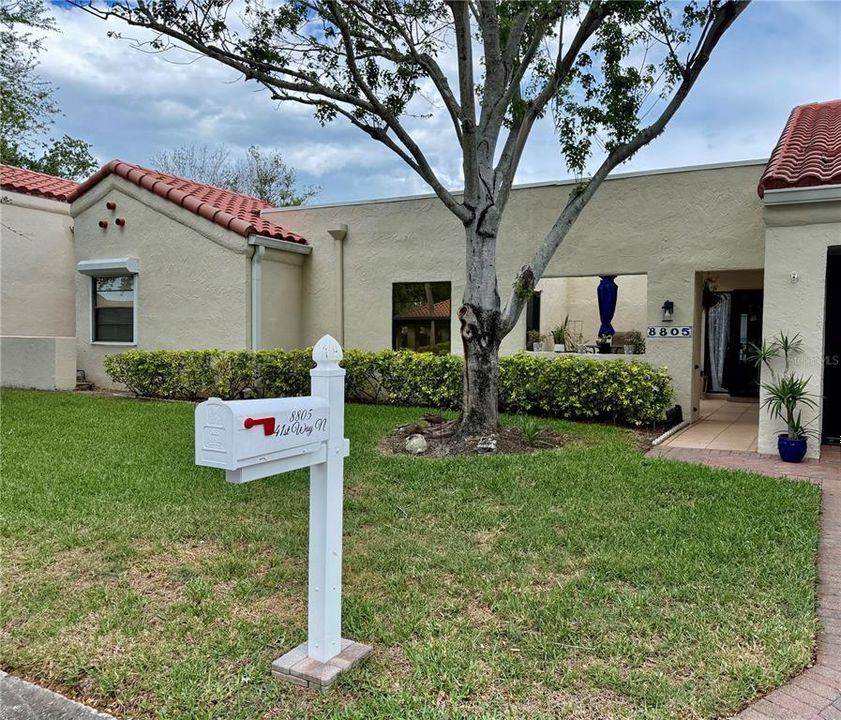 En Venta: $259,000 (2 camas, 2 baños, 1051 Pies cuadrados)