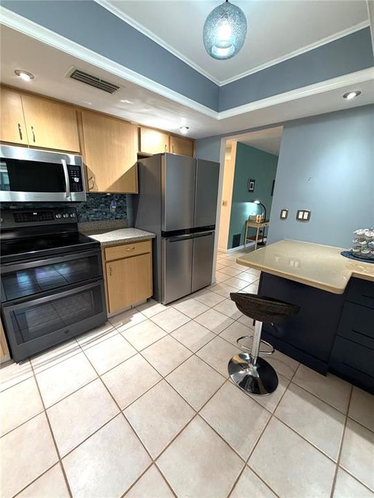 En Venta: $259,000 (2 camas, 2 baños, 1051 Pies cuadrados)