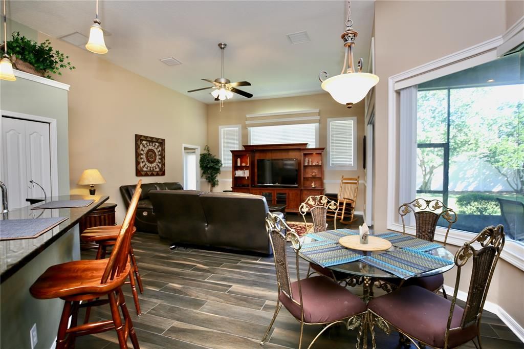待售: $649,000 (5 贝兹, 4 浴室, 3518 平方英尺)
