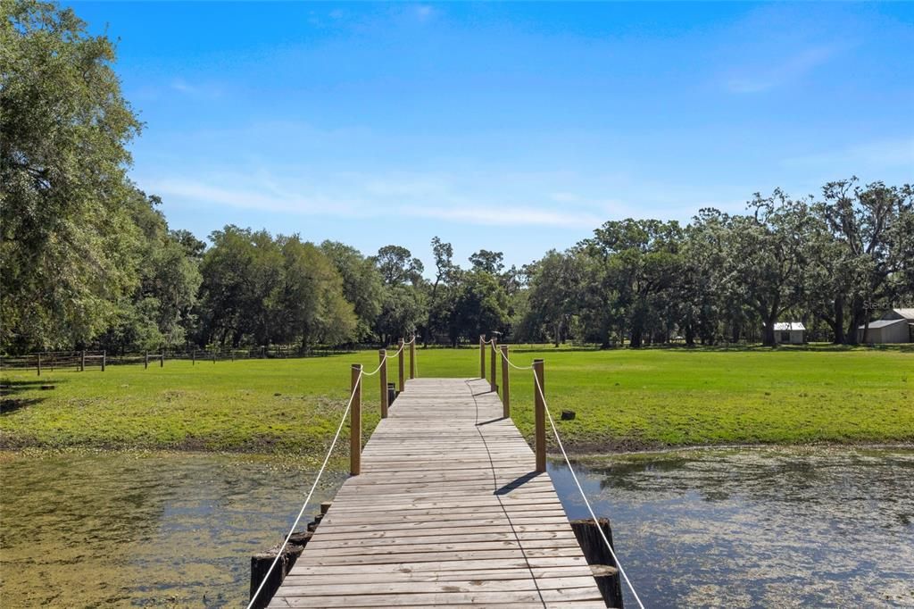 For Sale: $599,900 (2 beds, 2 baths, 1152 Square Feet)