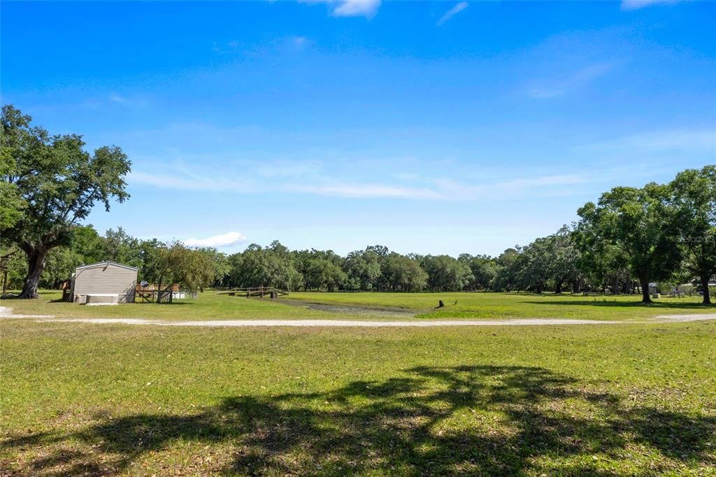 For Sale: $599,900 (2 beds, 2 baths, 1152 Square Feet)