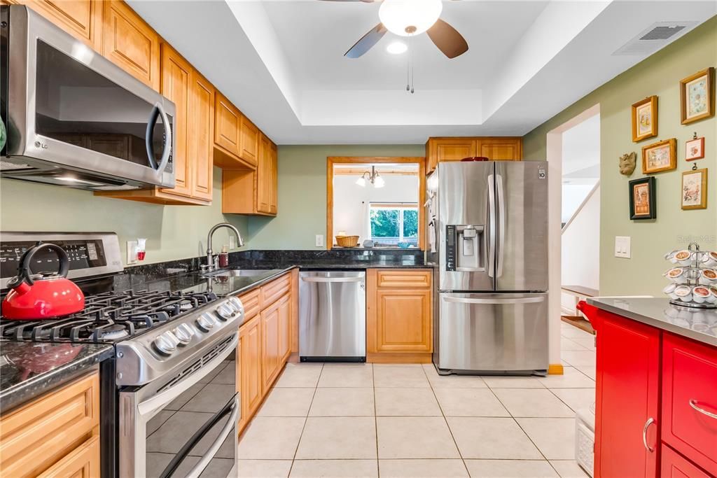 For Sale: $313,700 (4 beds, 2 baths, 1878 Square Feet)