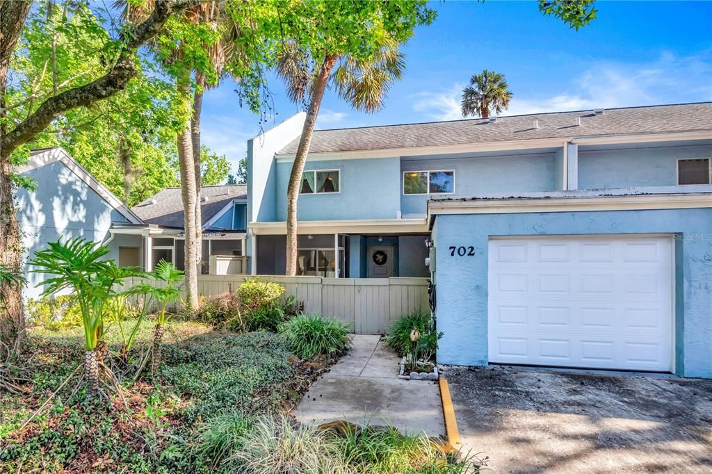 For Sale: $313,700 (4 beds, 2 baths, 1878 Square Feet)