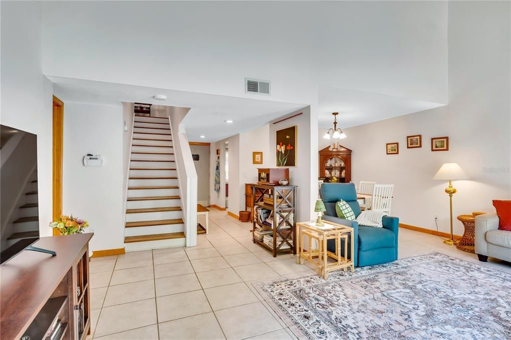For Sale: $313,700 (4 beds, 2 baths, 1878 Square Feet)