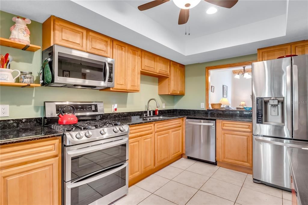 For Sale: $313,700 (4 beds, 2 baths, 1878 Square Feet)