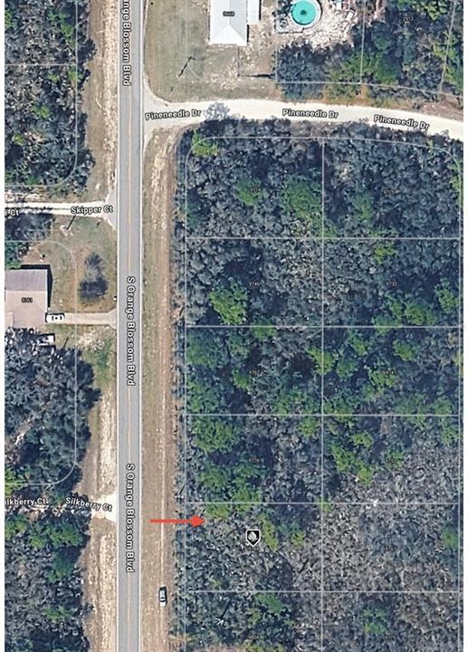 На продажу: $13,900 (0.23 acres)