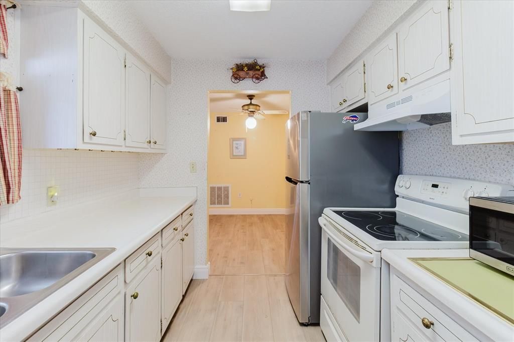 En Venta: $112,000 (2 camas, 1 baños, 870 Pies cuadrados)