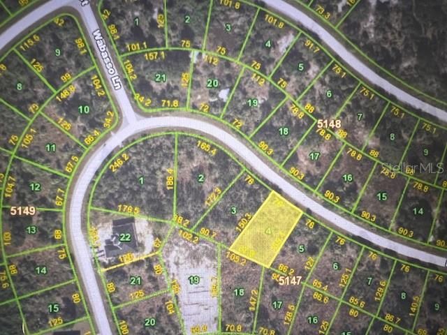 На продажу: $17,900 (0.27 acres)