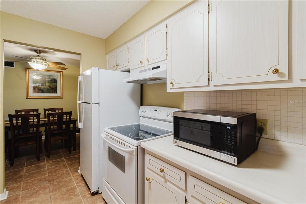 En Venta: $114,000 (2 camas, 1 baños, 870 Pies cuadrados)