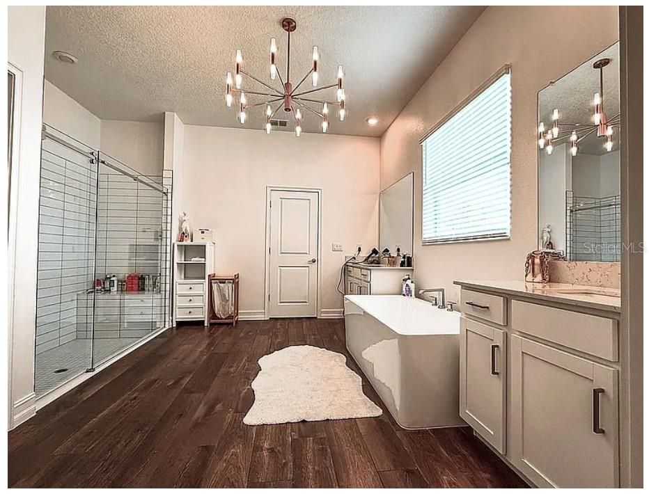 Active With Contract: $675,000 (5 beds, 4 baths, 3629 Square Feet)