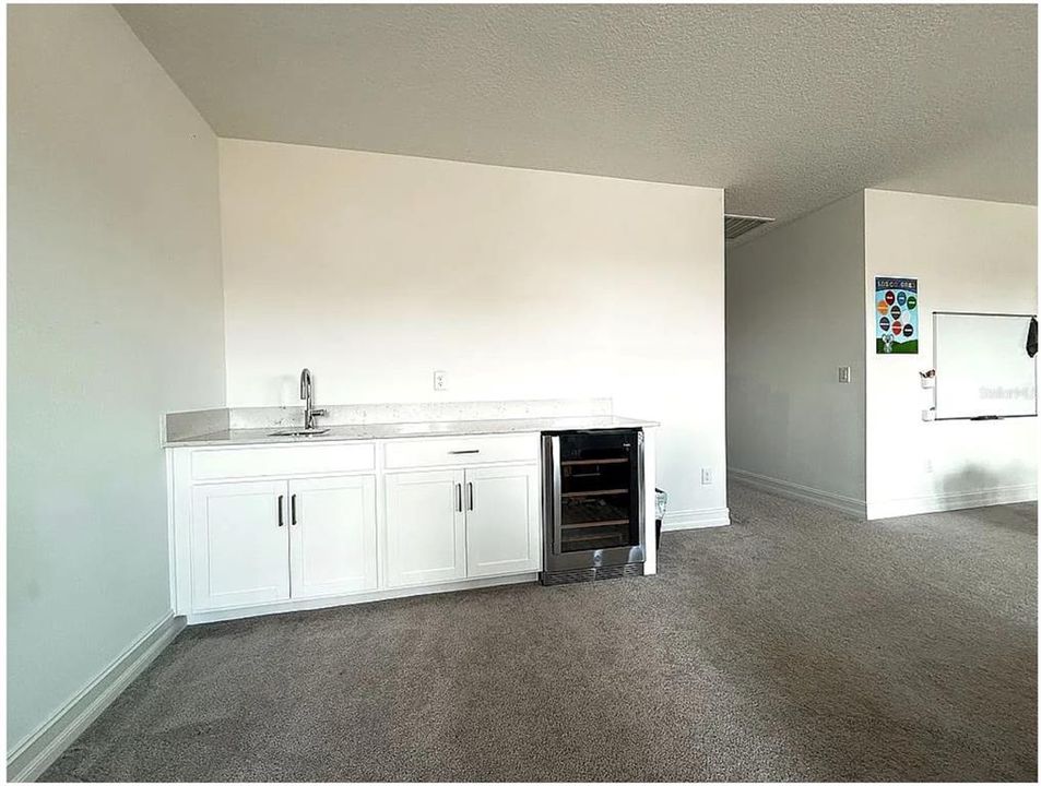 Active With Contract: $675,000 (5 beds, 4 baths, 3629 Square Feet)