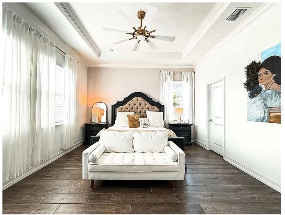 Active With Contract: $675,000 (5 beds, 4 baths, 3629 Square Feet)