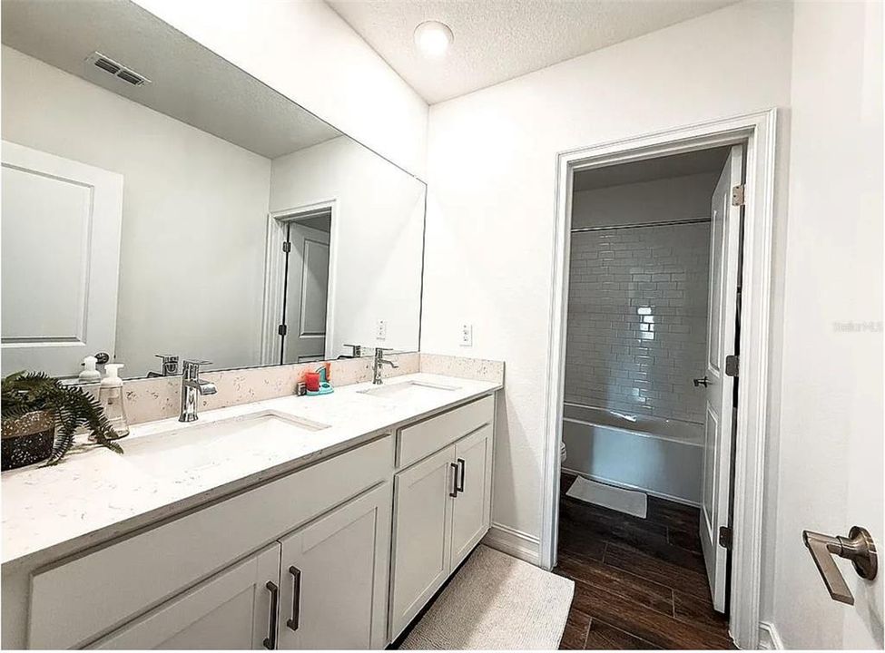 Active With Contract: $675,000 (5 beds, 4 baths, 3629 Square Feet)