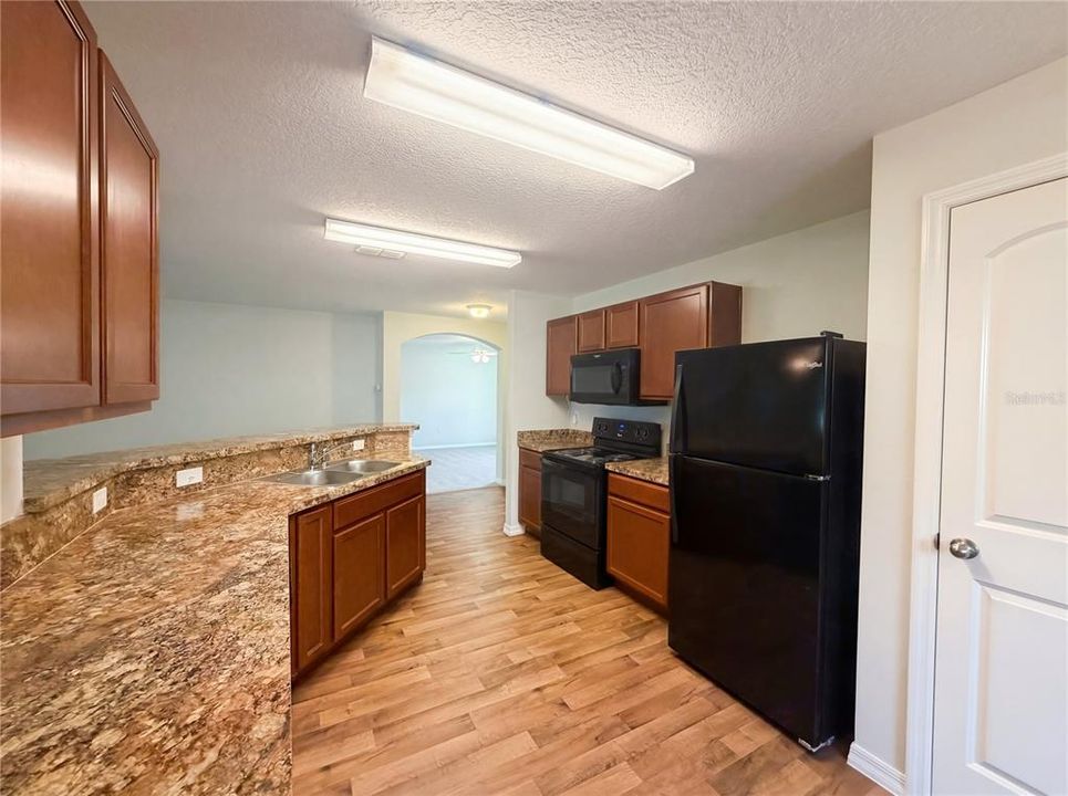En Venta: $288,000 (3 camas, 2 baños, 1540 Pies cuadrados)