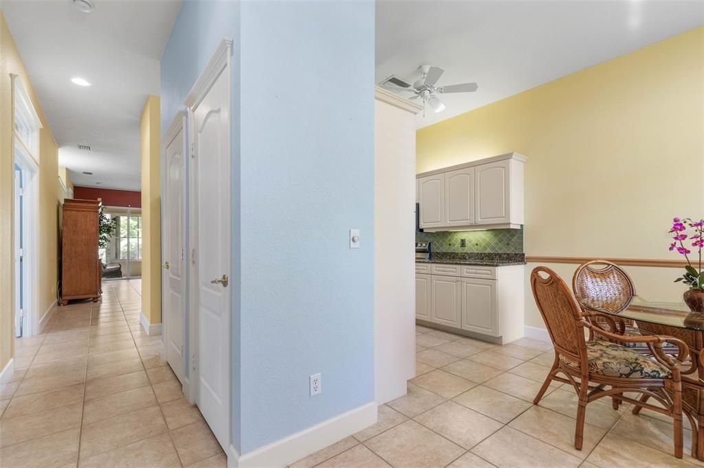 For Sale: $329,000 (3 beds, 2 baths, 1684 Square Feet)