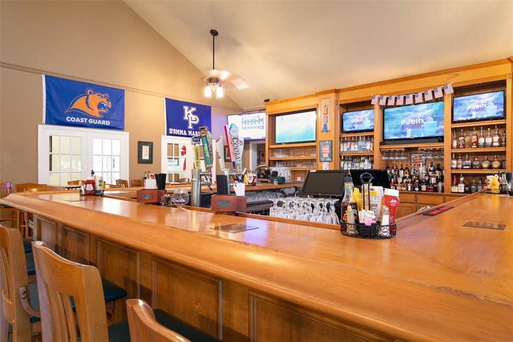 For Sale: $329,000 (3 beds, 2 baths, 1684 Square Feet)