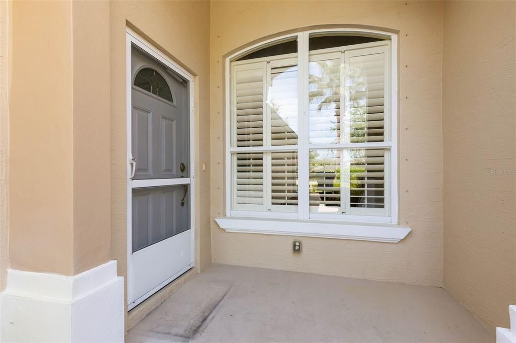 For Sale: $329,000 (3 beds, 2 baths, 1684 Square Feet)