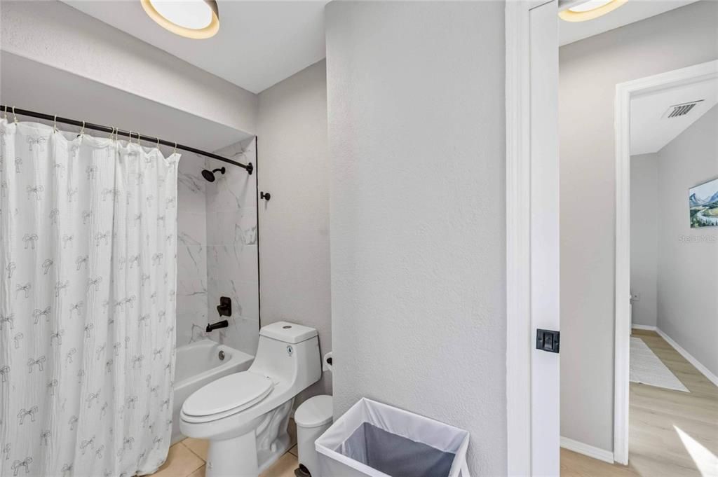 For Rent: $3,999 (2 beds, 2 baths, 1533 Square Feet)