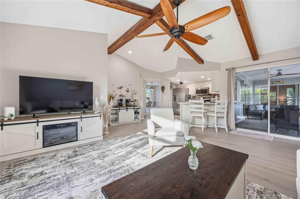 For Rent: $3,999 (2 beds, 2 baths, 1533 Square Feet)