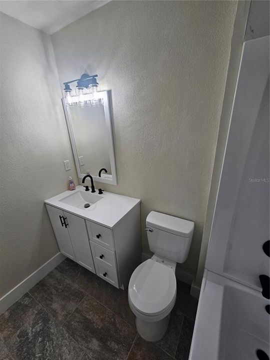 For Sale: $240,000 (2 beds, 2 baths, 1144 Square Feet)