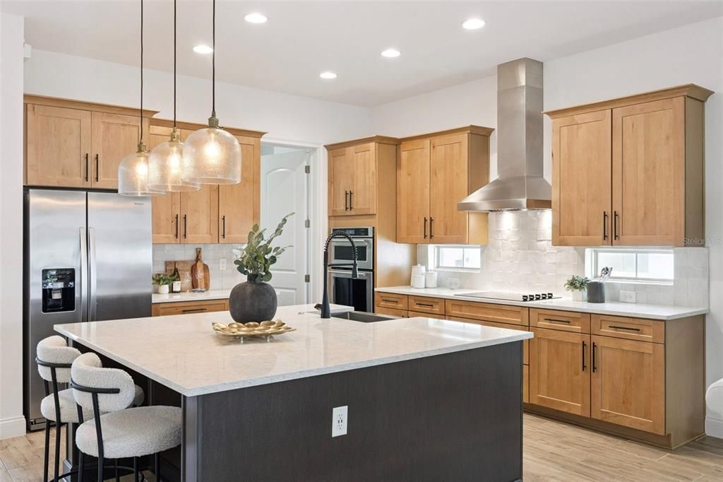 Active With Contract: $655,000 (3 beds, 2 baths, 2256 Square Feet)