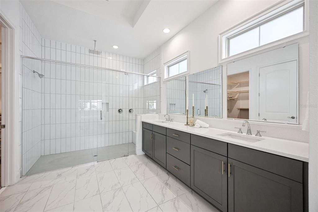 Active With Contract: $655,000 (3 beds, 2 baths, 2256 Square Feet)