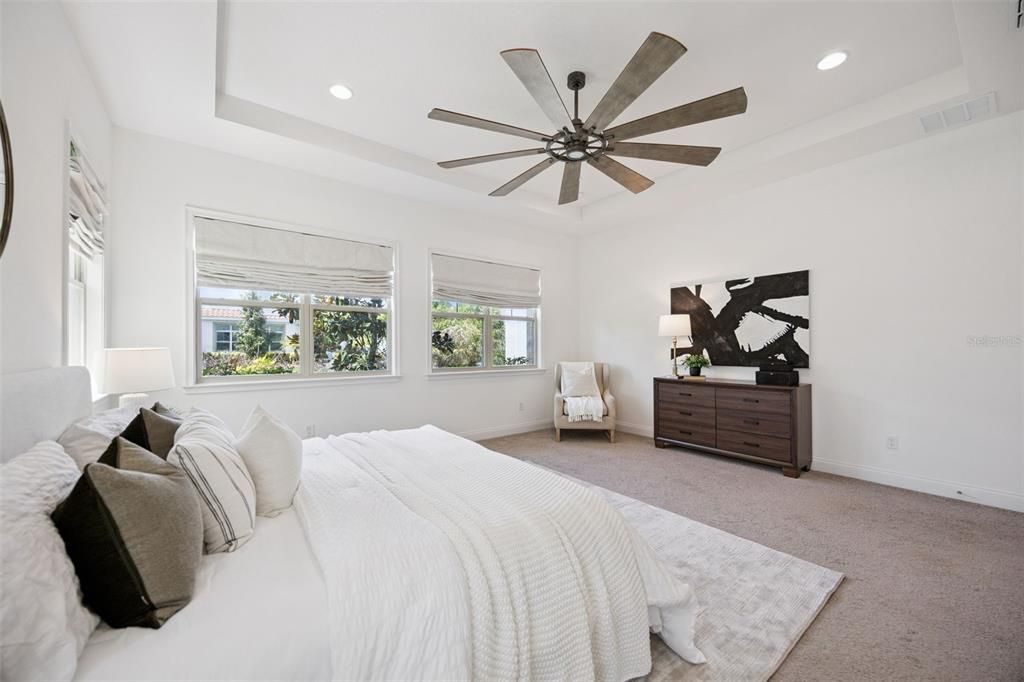 Active With Contract: $655,000 (3 beds, 2 baths, 2256 Square Feet)