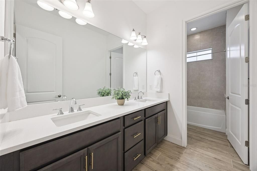 Active With Contract: $655,000 (3 beds, 2 baths, 2256 Square Feet)