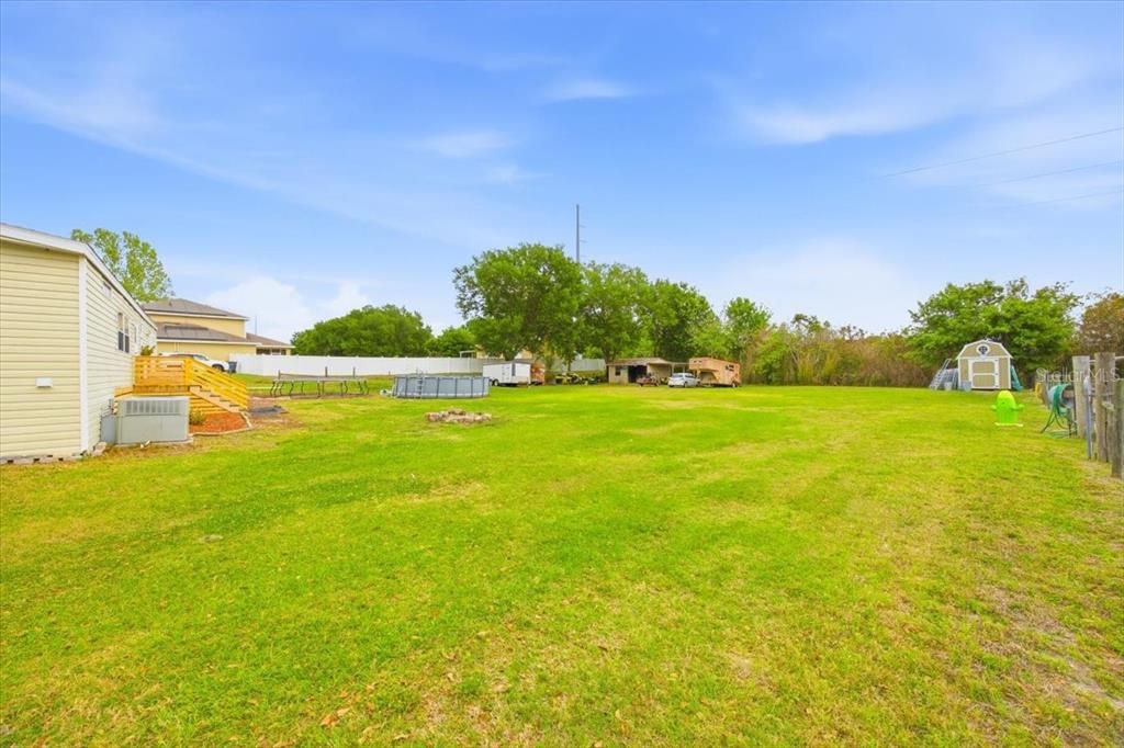 Active With Contract: $299,900 (3 beds, 2 baths, 1344 Square Feet)