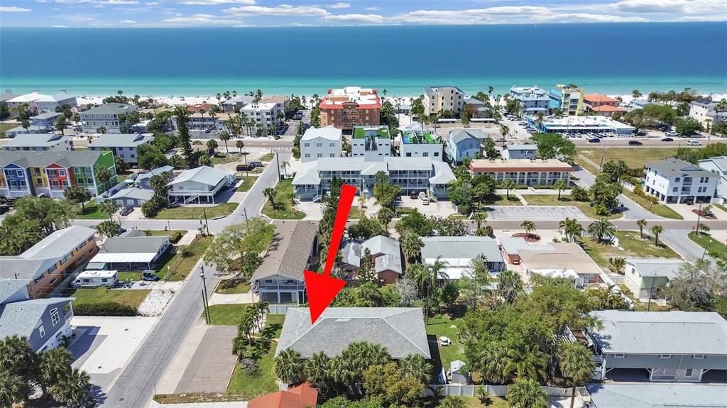 En Venta: $2,300,000 (12 camas, 0 baños, 4556 Pies cuadrados)