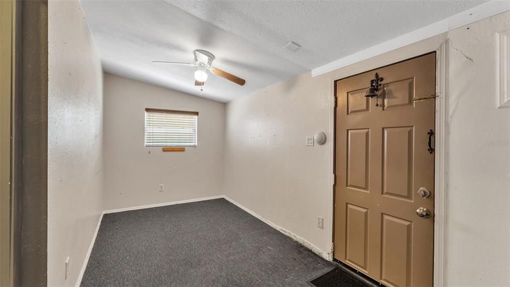 En Venta: $259,900 (3 camas, 2 baños, 1499 Pies cuadrados)