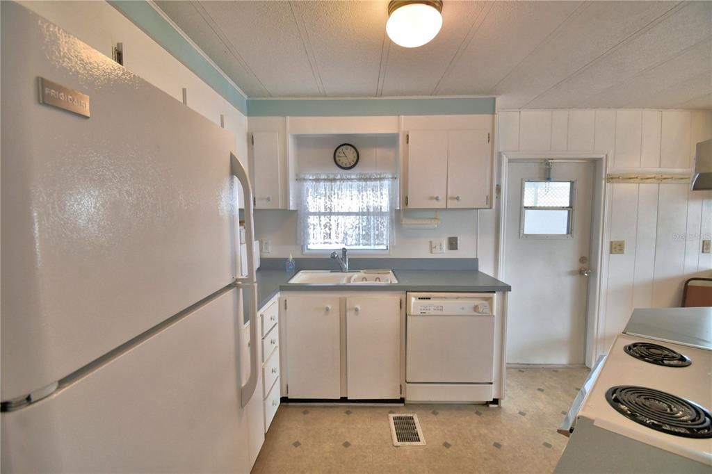 En Venta: $142,900 (2 camas, 2 baños, 1152 Pies cuadrados)