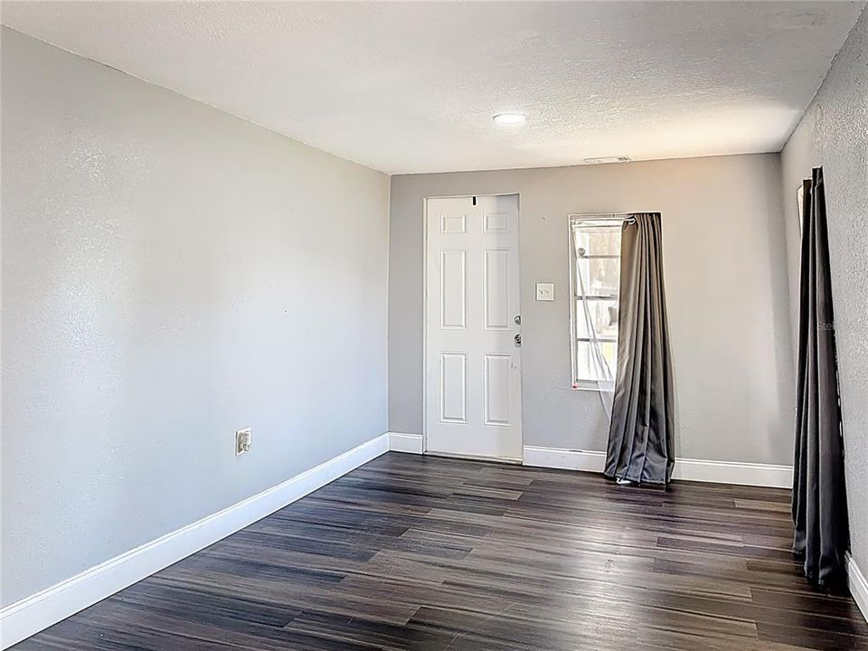 En Venta: $180,000 (2 camas, 1 baños, 728 Pies cuadrados)