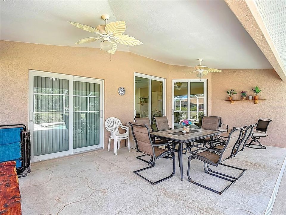 Active With Contract: $489,000 (3 beds, 3 baths, 1980 Square Feet)