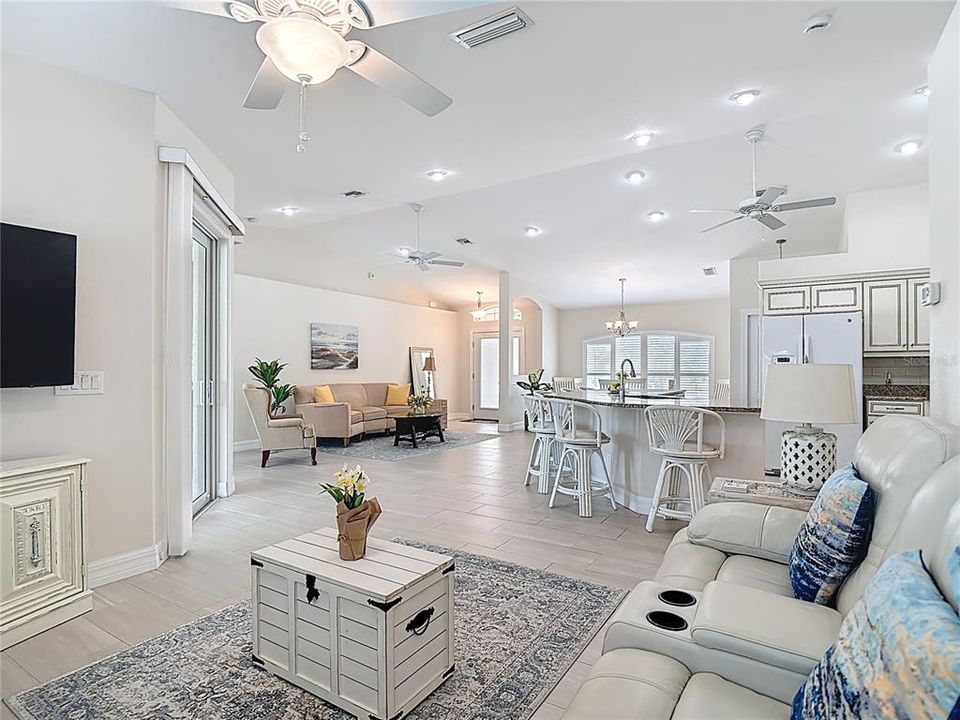 Active With Contract: $489,000 (3 beds, 3 baths, 1980 Square Feet)