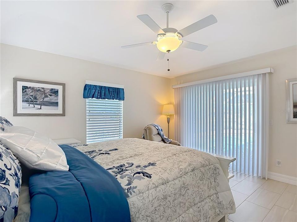 Active With Contract: $489,000 (3 beds, 3 baths, 1980 Square Feet)
