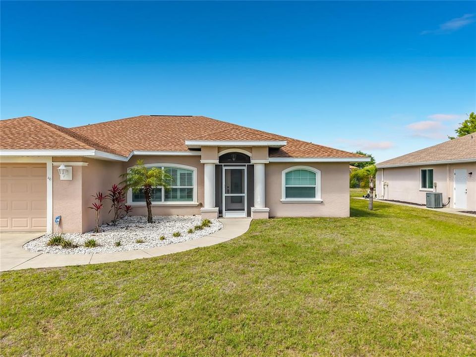Active With Contract: $489,000 (3 beds, 3 baths, 1980 Square Feet)
