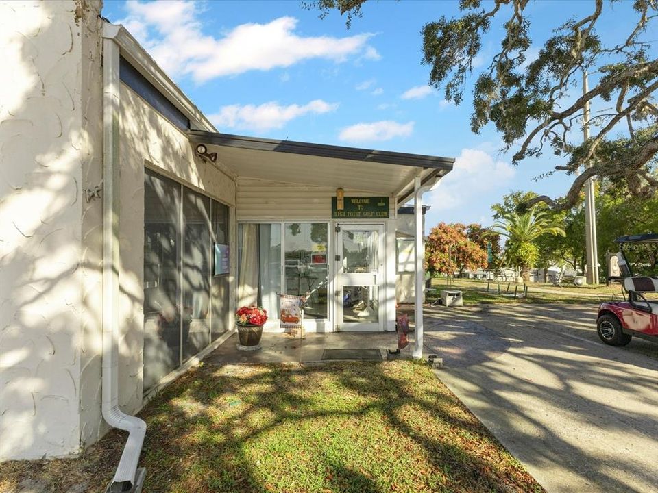 For Sale: $155,000 (2 beds, 1 baths, 1100 Square Feet)