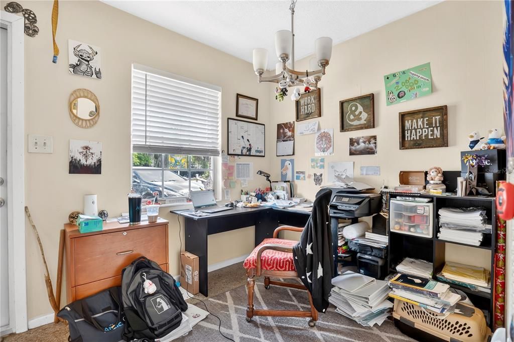 待售: $650,000 (3 贝兹, 0 浴室, 1782 平方英尺)