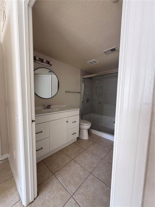 For Sale: $215,000 (2 beds, 2 baths, 1026 Square Feet)