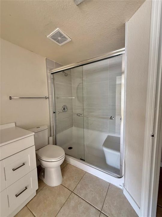 For Sale: $215,000 (2 beds, 2 baths, 1026 Square Feet)