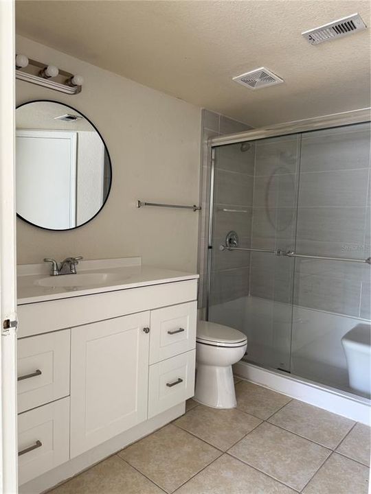 For Sale: $215,000 (2 beds, 2 baths, 1026 Square Feet)