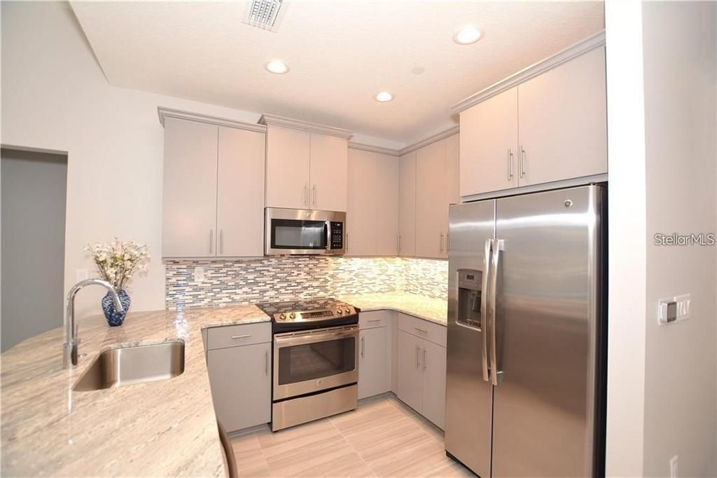 На продажу: $579,000 (1 спален, 1 ванн, 736 Квадратных фут)